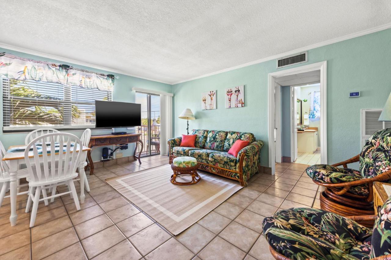 Majestic Beach Condo In Beachfront Resort In St Pete Beach 세인트피트비치 외부 사진